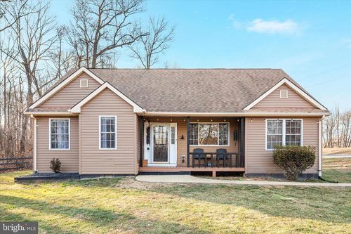 4364 Belvoir Rd, MARSHALL, VA, 20115-3317 | Card Image
