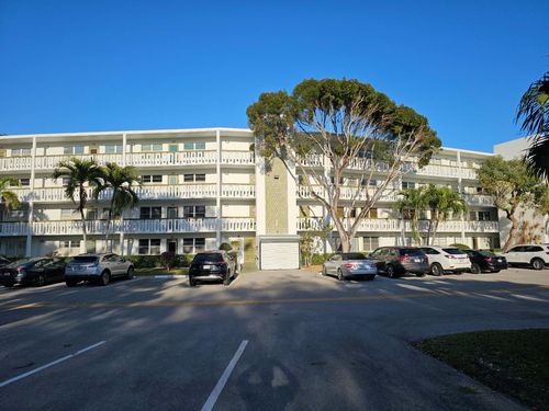 4015-4015 Lyndhurst I, Deerfield Beach, FL, 33442-2263 | Card Image