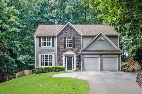 135 Sable Pointe Dr, Milton, GA, 30004-2773 | Card Image
