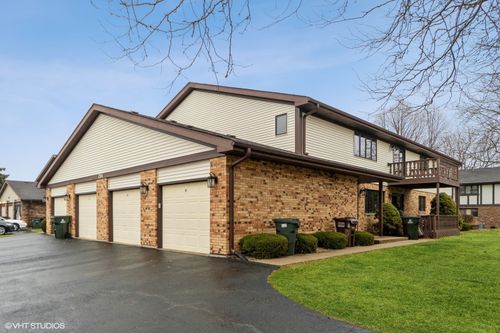 d-214 Manor Dr, New Lenox, IL, 60451-2974 | Card Image
