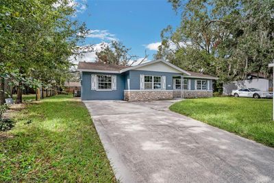 1611 Cedar Drive, House other with 2 bedrooms, 1 bathrooms and null parking in Plant City FL | Image 2