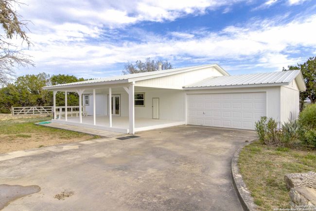 1259 Benton Creek Rd, House other with 2 bedrooms, 3 bathrooms and null parking in Medina TX | Image 44