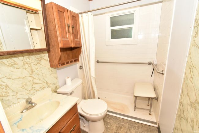 309 S Adeway, House other with 2 bedrooms, 1 bathrooms and null parking in Fowler IN | Image 21