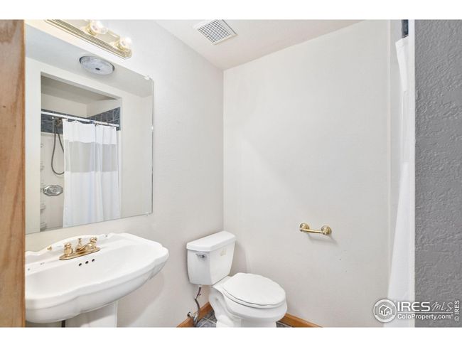 560 S 9 Th St, House other with 4 bedrooms, 4 bathrooms and null parking in Berthoud CO | Image 24