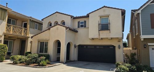 14585 Baylor Ave, Chino, CA, 91710-6981 | Card Image