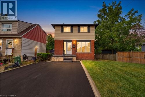 805 Tate Avenue, Hamilton, ON, L8H6M1 | Card Image