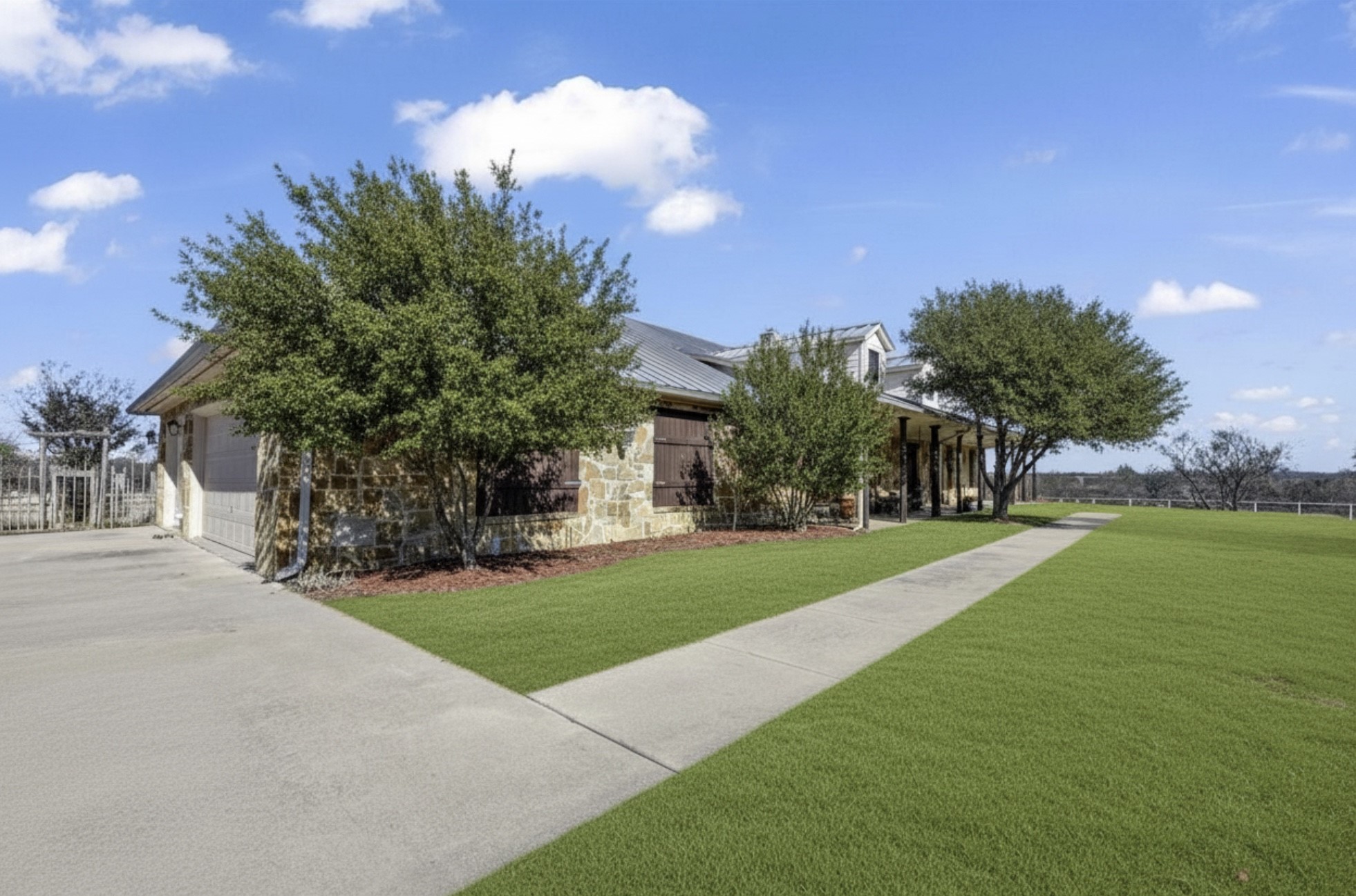 Residential in Krum