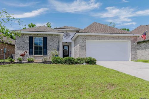 39110 Forestwood Dr, Gonzales, LA, 70737-5502 | Card Image