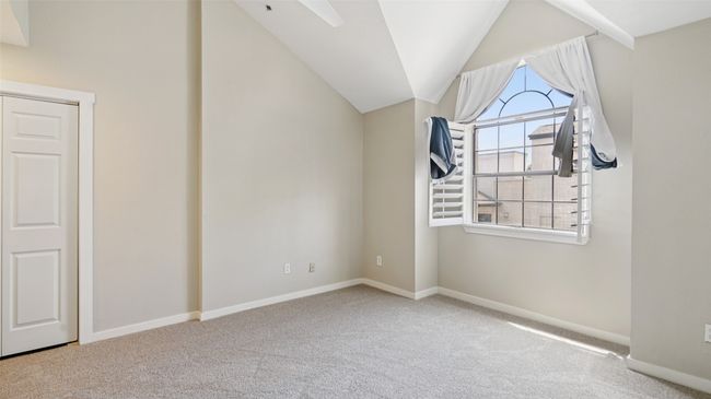 Bonus room featuring carpet, vaulted ceiling, and baseboards | Image 20