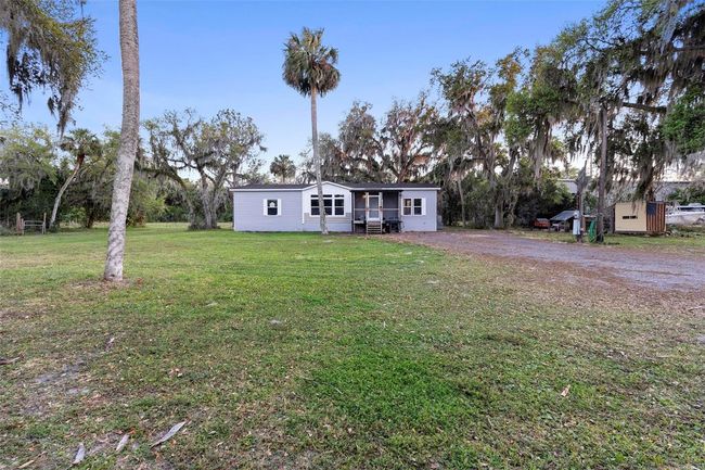 3863 E State Road 46, House other with 3 bedrooms, 2 bathrooms and null parking in GENEVA FL | Image 26