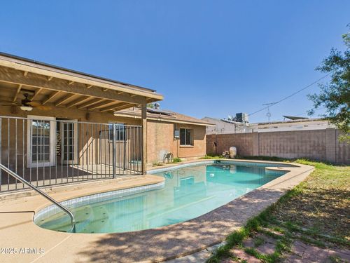 2049 W Joan De Arc Ave, Phoenix, AZ, 85029-1618 | Card Image