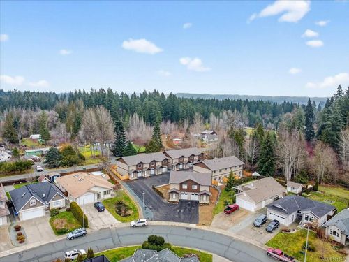 110-5535 Woodland Cres E, Port Alberni, BC, V9Y8E6 | Card Image