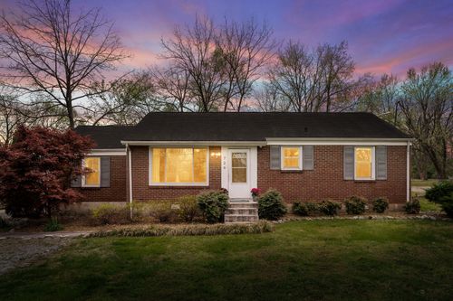 726 Maplewood Ln, Nashville, TN, 37216-1632 | Card Image