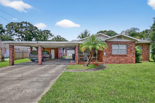 5608 Palm River Rd, Tampa, FL, 33619-3828 | Card Image