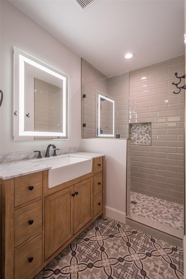 3515 Lake Ridge Bnd, House other with 3 bedrooms, 2 bathrooms and null parking in Spring TX | Image 12