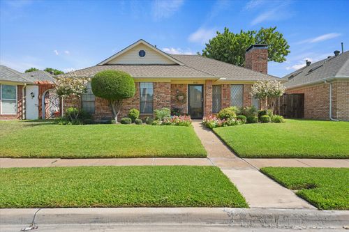 2833 Stoneridge Drive, Garland, TX, 75044 | Card Image