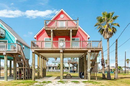 1214 Fort Velasco Dr, Surfside Beach, TX, 77541-7220 | Card Image