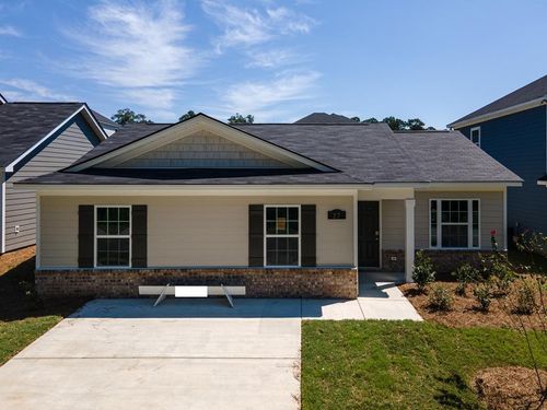 27 Whiterock Rd, Phenix City, AL, 36869-5403 | Card Image