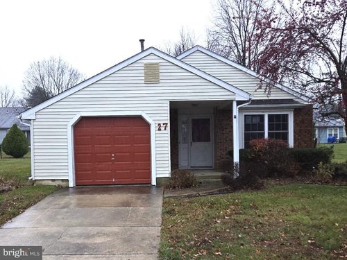 27 Kelly Dr, WEST DEPTFORD, NJ, 08096-6711 | Card Image