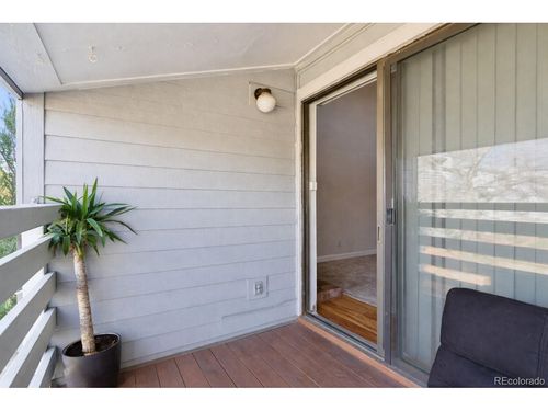 203b-7665 E Eastman Ave, Denver, CO, 80231-7160 | Card Image