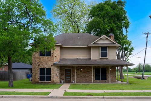 104 Pecan Grv, Lancaster, TX, 75146-2914 | Card Image