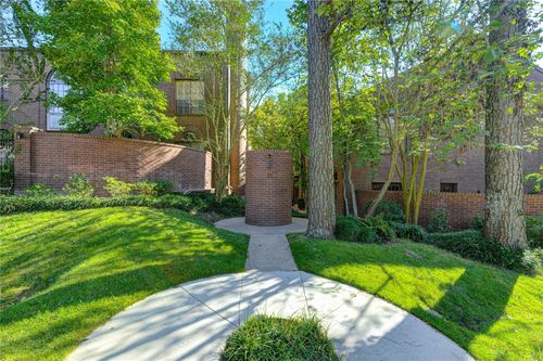 apt-8-19 Crestwood Dr, Houston, TX, 77007-7029 | Card Image