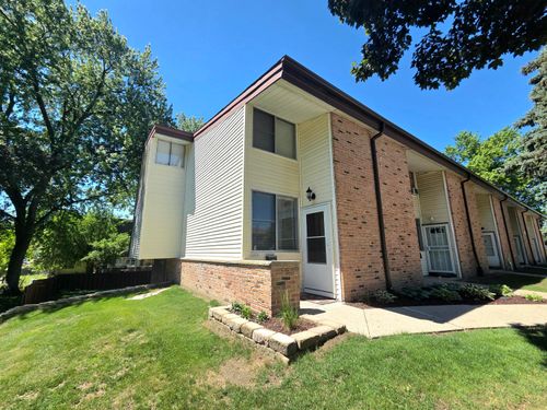 9125 W Allyn St, Milwaukee, WI, 53224 | Card Image