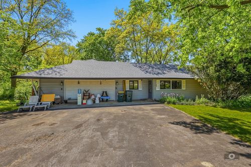 8904 Lemont Rd, Downers Grove, IL, 60516-5116 | Card Image