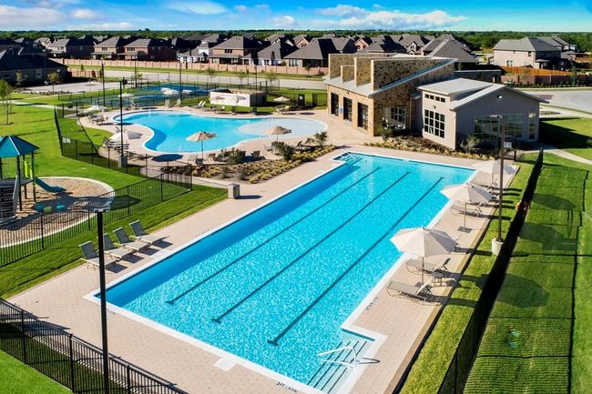 Community Pool in Phase 1 | Image 39