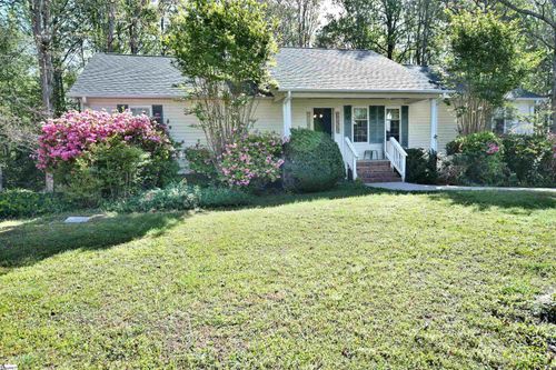 125 Fleetwood Dr, Liberty, SC, 29657-9593 | Card Image