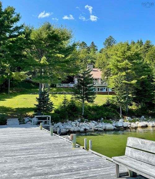 20 Sunnydale Dr, Glen Haven, NS, B3Z2T8 | Card Image