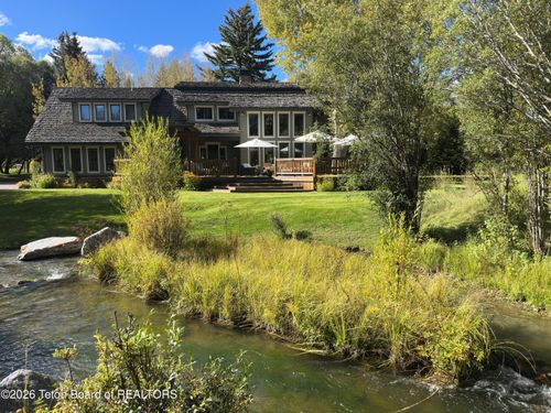 2800 Phlox Rd, Wilson, WY, 83014 | Card Image