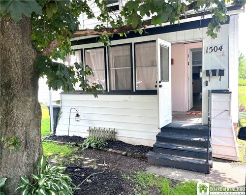 1504 River St, Olean, NY, 14760-1358 | Card Image