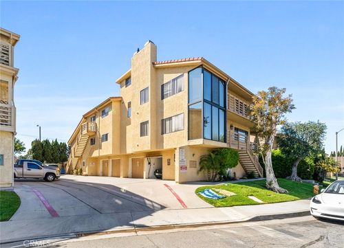 16771 Moody Cir., Huntington Beach, CA, 92649 | Card Image