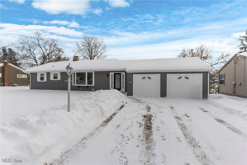 71 Hilltop Blvd, Canfield, OH, 44406-1219 | Card Image