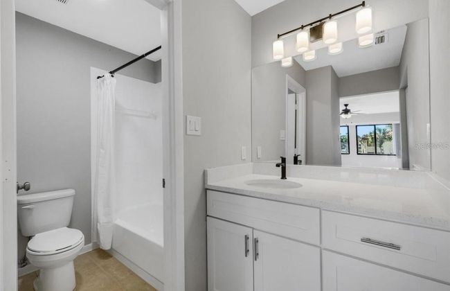 98 - 5138 Willow Links, Condo with 2 bedrooms, 2 bathrooms and null parking in SARASOTA FL | Image 19
