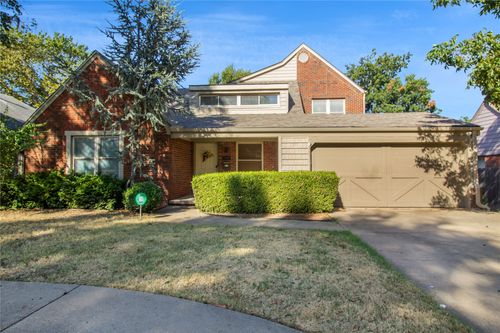 1440 S Marion Ave, Tulsa, OK, 74112-5923 | Card Image