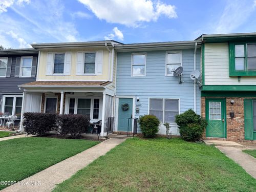 608 W Church St, Elizabeth City, NC, 27909-4726 | Card Image