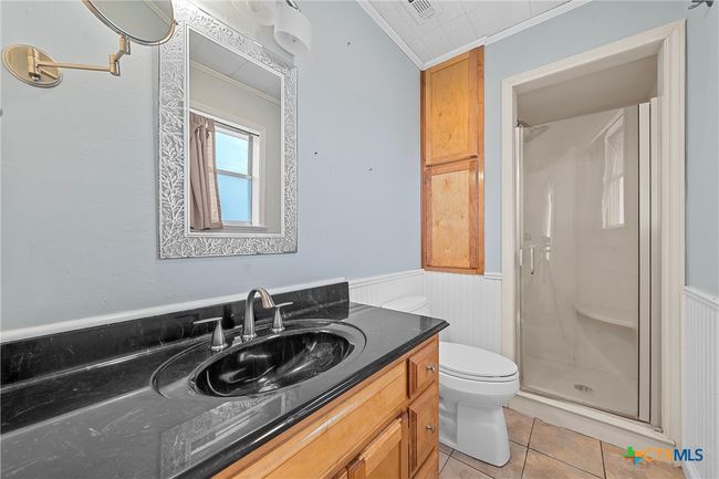 518 E Avenue G, House other with 3 bedrooms, 2 bathrooms and null parking in Rosebud TX | Image 12