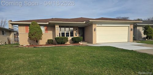33742 Elford Dr, Sterling Heights, MI, 48312-5913 | Card Image
