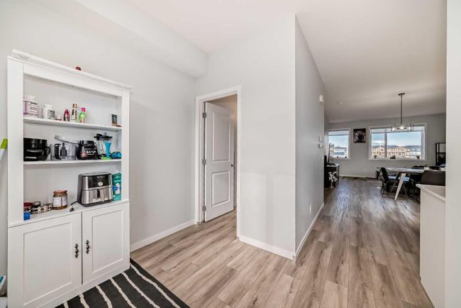 405 Corner Glen Circle Ne, Home with 3 bedrooms, 2 bathrooms and 2 parking in Calgary AB | Image 13