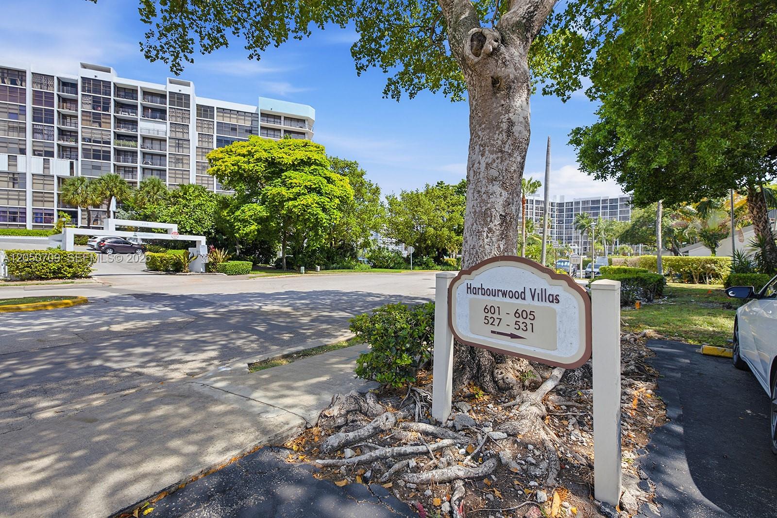 Residential in Hallandale Beach 3