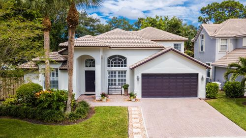 230 Lone Pine Dr, Palm Beach Gardens, FL, 33410-2467 | Card Image