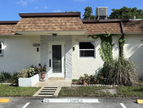 apt-b-417 Sw Natura Ave, Deerfield Beach, FL, 33441-3218 | Card Image