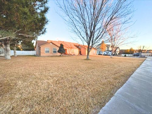 5006 Samantha Lane, Farmington, NM, 87402 | Card Image