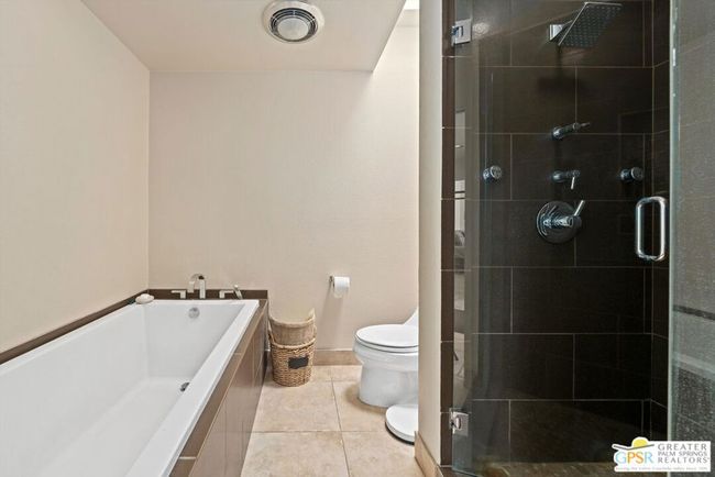 630 Hospitality Dr, Condo with 3 bedrooms, 3 bathrooms and 2 parking in Rancho Mirage CA | Image 47
