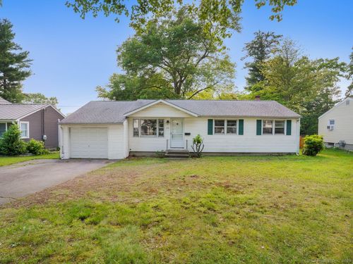 1331 Mill Plain Rd, Fairfield, CT, 06824-3824 | Card Image