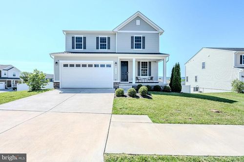 324 Cedar Spring Dr, STRASBURG, VA, 22657-4374 | Card Image