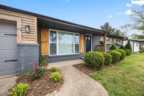 608 Nw K St, Bentonville, AR, 72712-4521 | Card Image