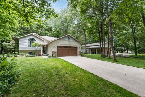 25158 Chaty Ln, Gobles, MI, 49055-9166 | Card Image